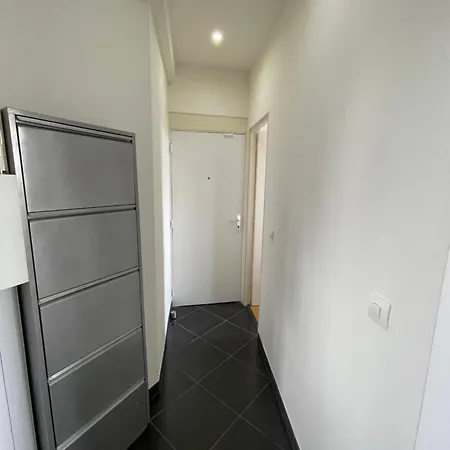 2 Pieces Proche Paris דירה