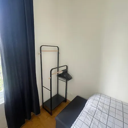 2 Pieces Proche Paris